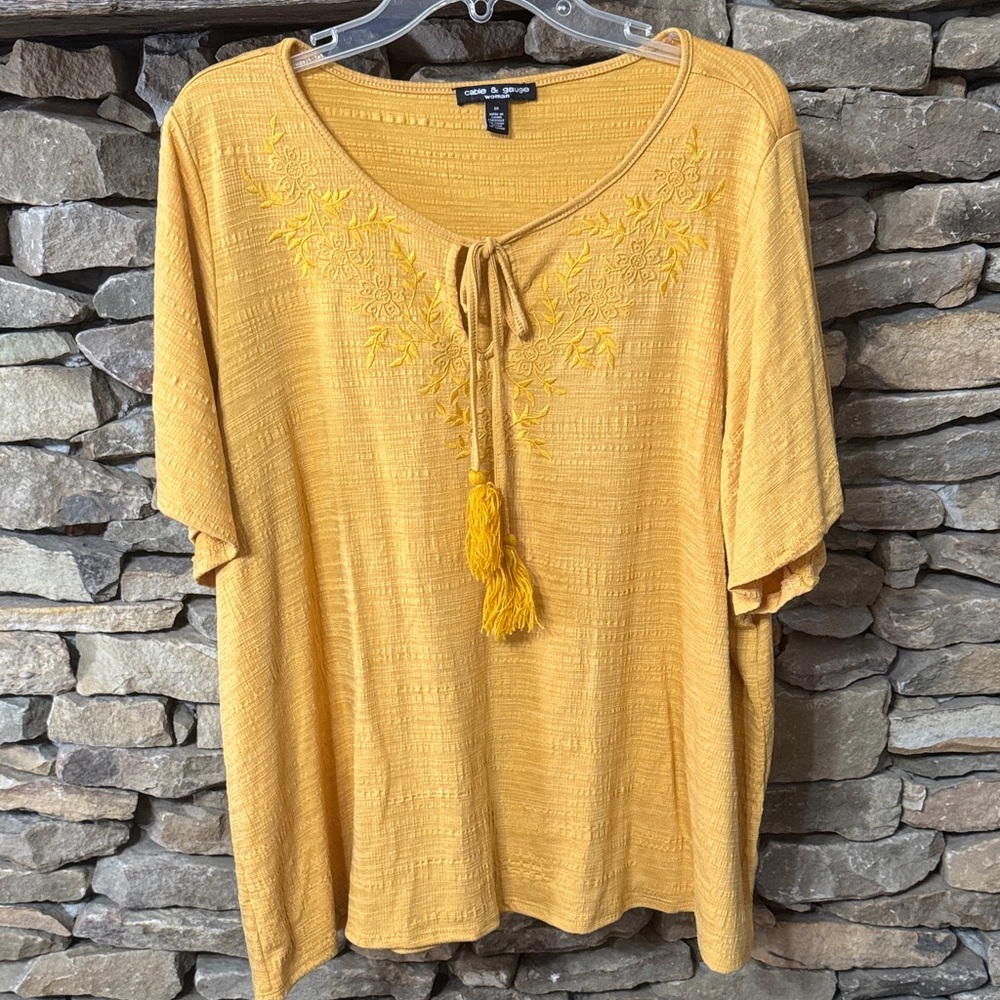 Cable & Gauge Yellow Embroidered Women's Top